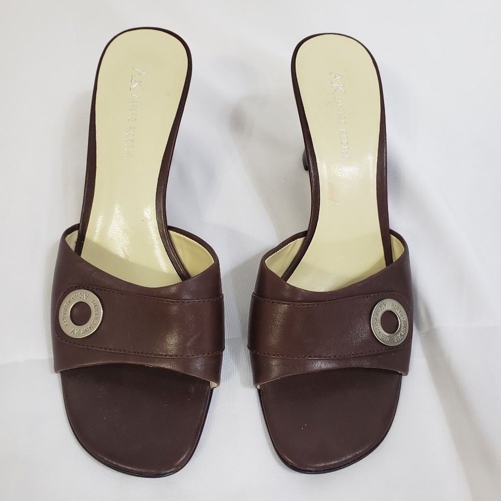 Anne Klein sandle.